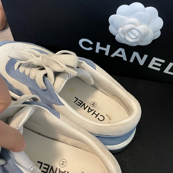 Chanel 23p sneaker - Picture 3 of 5